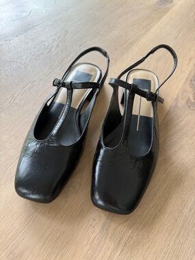 Dolce Vita Black T-Strap Slingback Pumps - size 6